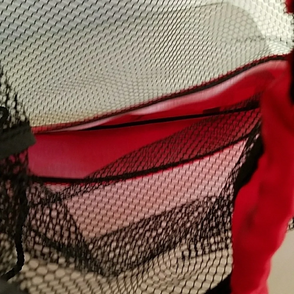 Mesh Racing Like New Bag/Backpack 🎒🚘🏁 - Picture 3 of 3